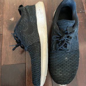Mens Black Nike Sneakers Sz 9.5